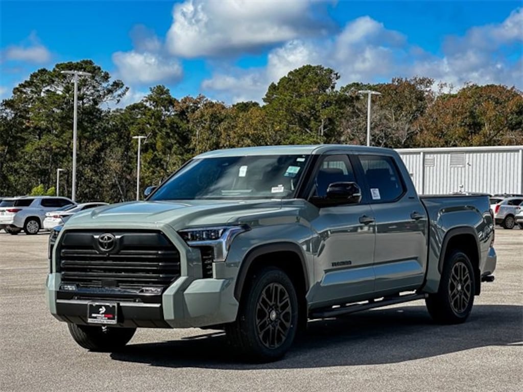 New 2026 Toyota Tundra Limited LIMITED CREWMAX 5.5