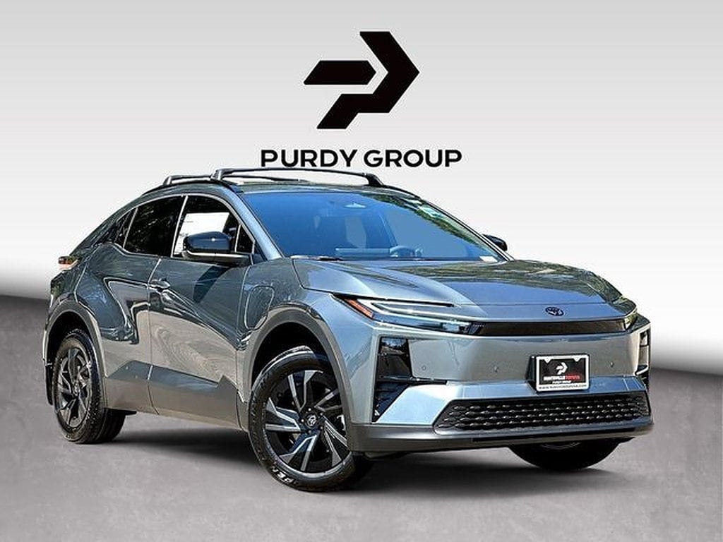 New 2026 Toyota C-HR SE