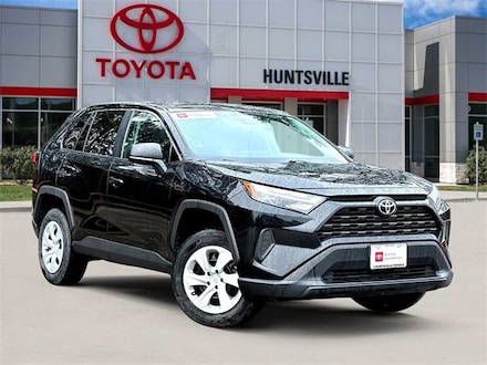 2025 Toyota RAV4 LE SUV