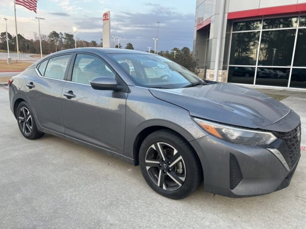 Used 2024 Nissan Sentra SV Sedan