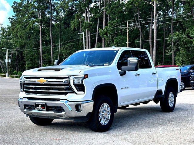 2024 Chevrolet Silverado 2500HD LTZ photo 4