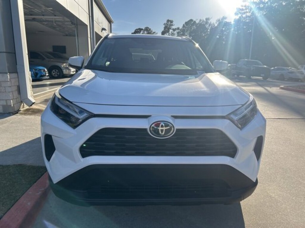 Used 2025 Toyota RAV4 XLE SUV