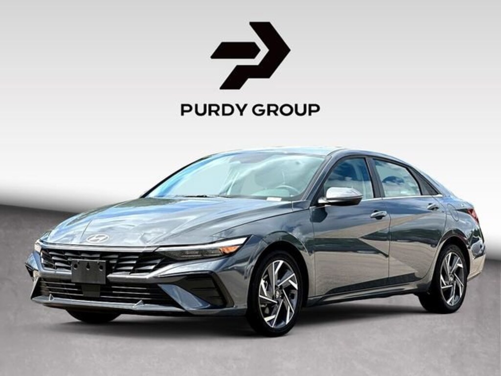 Used 2025 Hyundai Elantra Limited Sedan