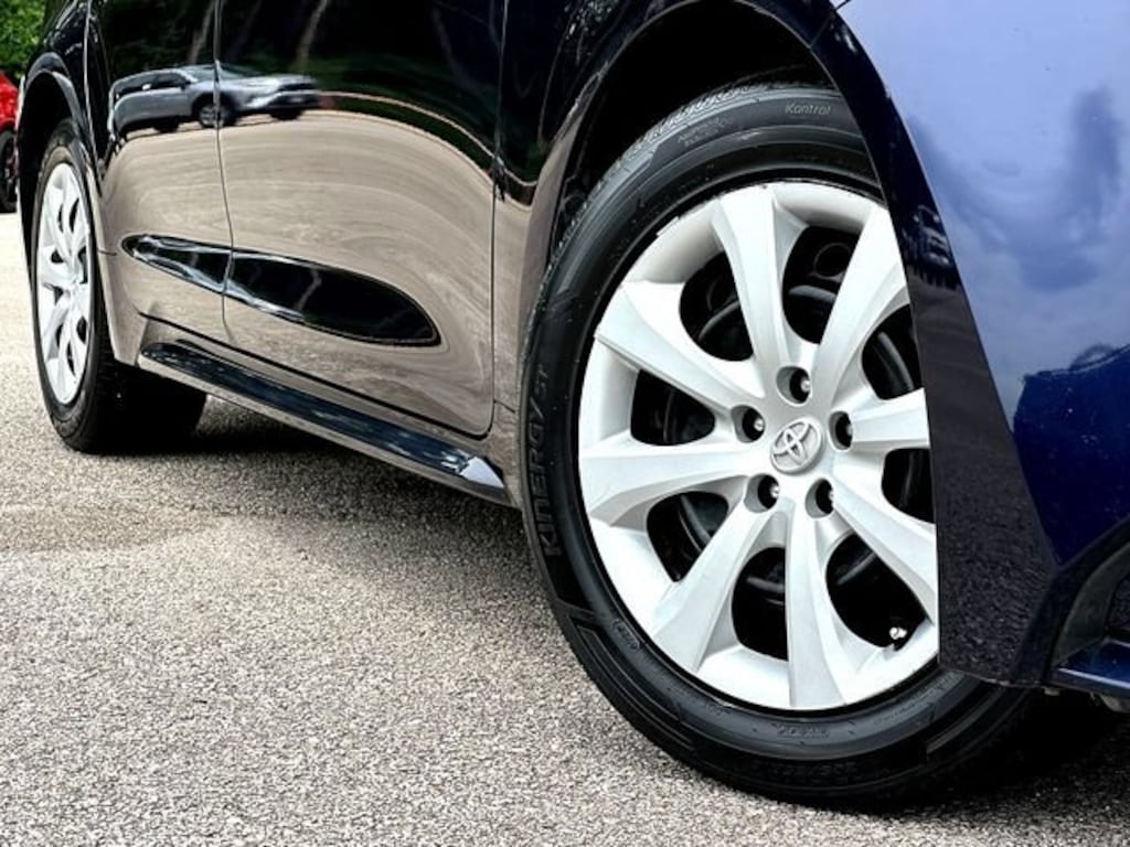 Certified 2024 Toyota Corolla LE Sedan
