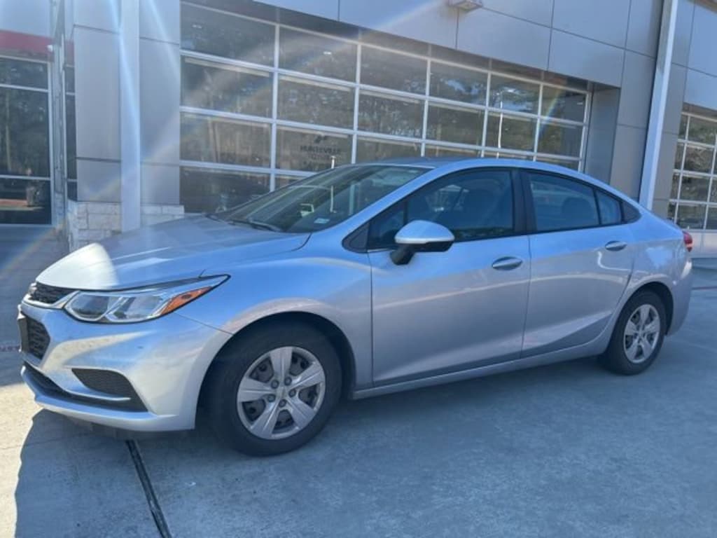 Used 2017 Chevrolet Cruze LS Auto Sedan
