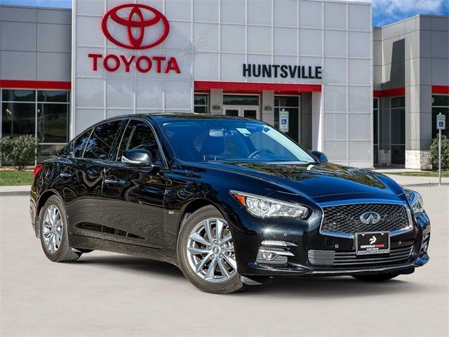 2017 INFINITI Q50 Premium