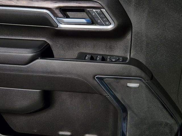 2022 Chevrolet Silverado 1500 LTZ - Photo 17