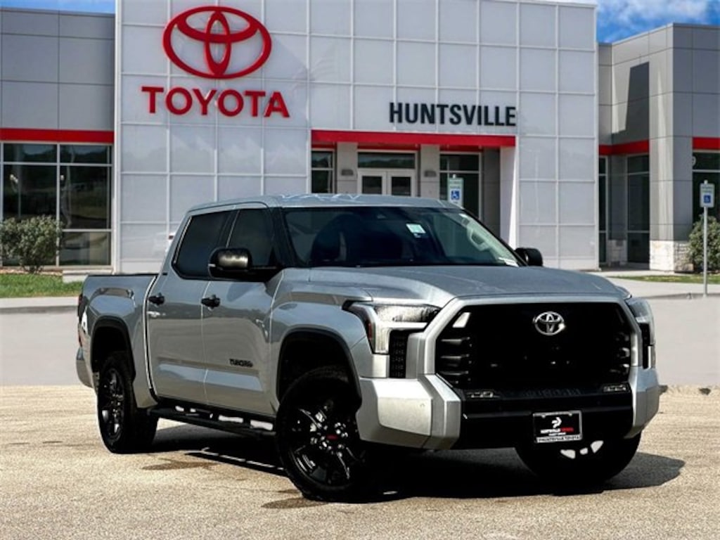 Used 2022 Toyota Tundra SR5 3.5L V6 Truck CrewMax