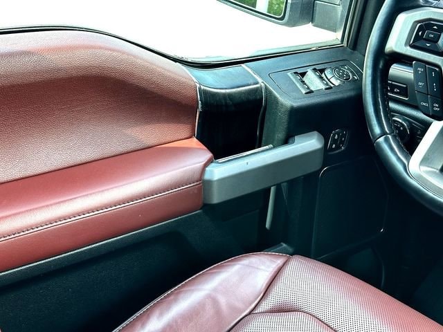 2018 Ford F-150 Platinum - Photo 28