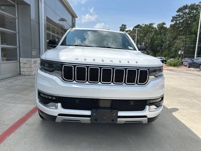 2023 Jeep Wagoneer L Series II photo 2