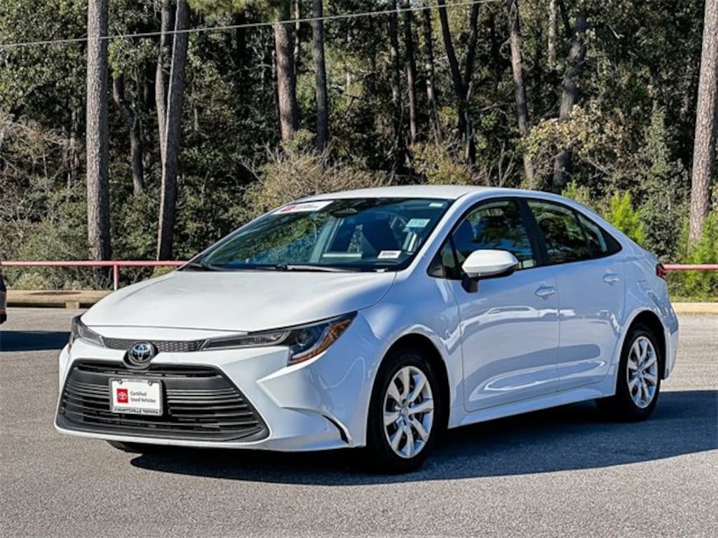 Certified 2024 Toyota Corolla LE Sedan