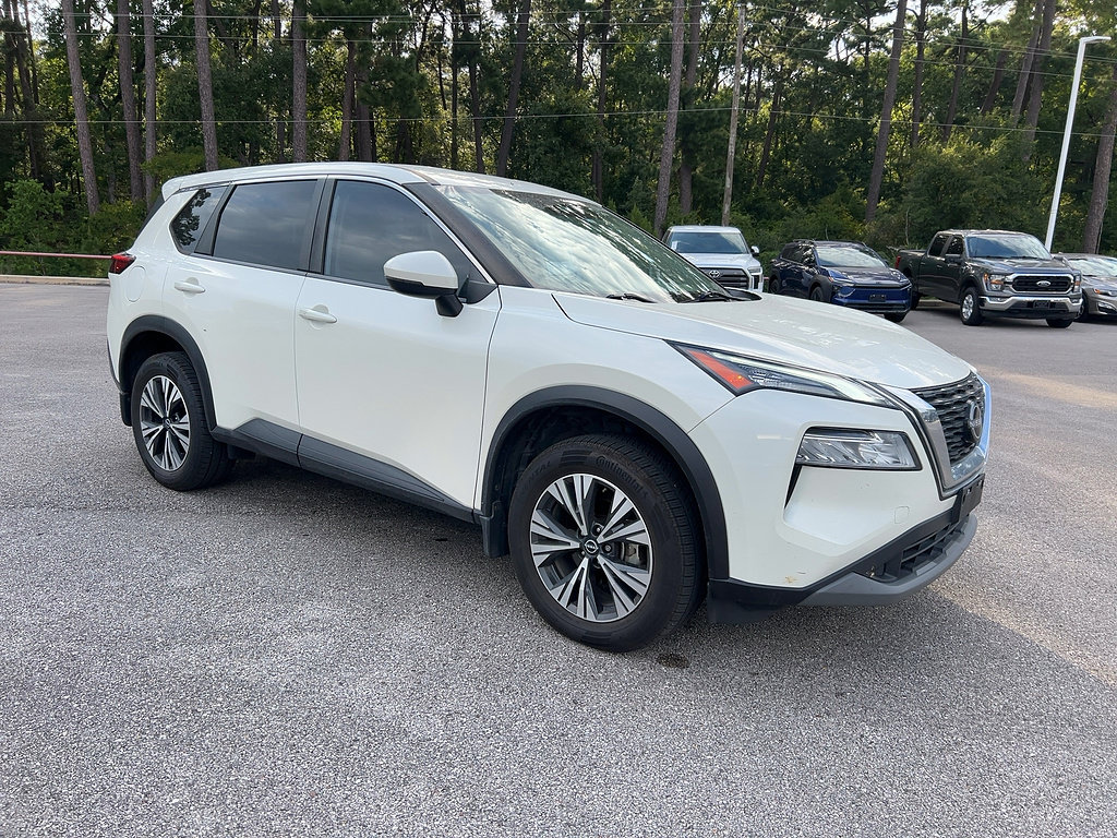 Pre-Owned 2022 Nissan Rogue SV