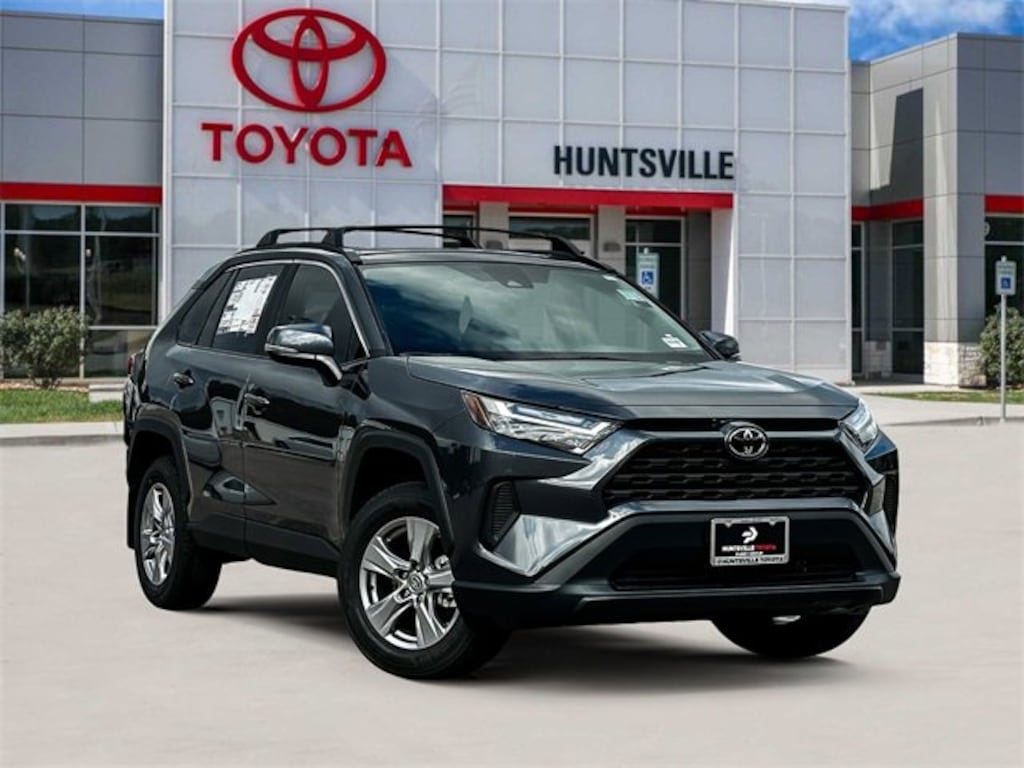 New 2025 Toyota RAV4 XLE XLE FWD SUV