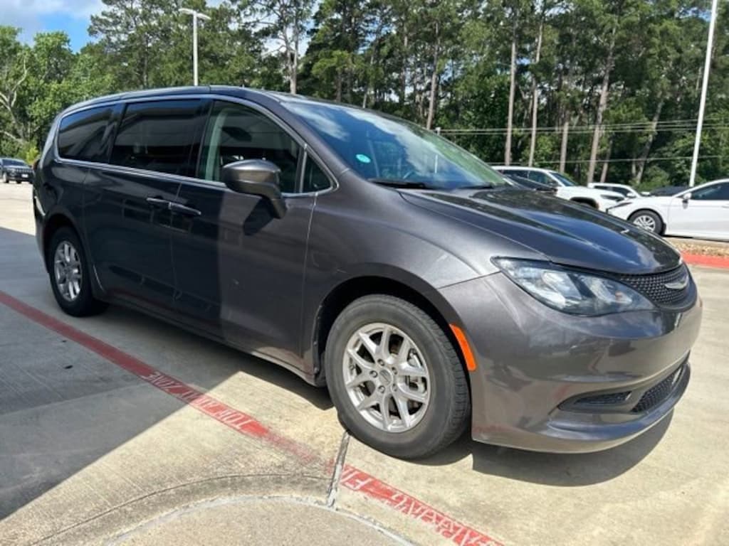 Used 2022 Chrysler Voyager LX Van Passenger Van