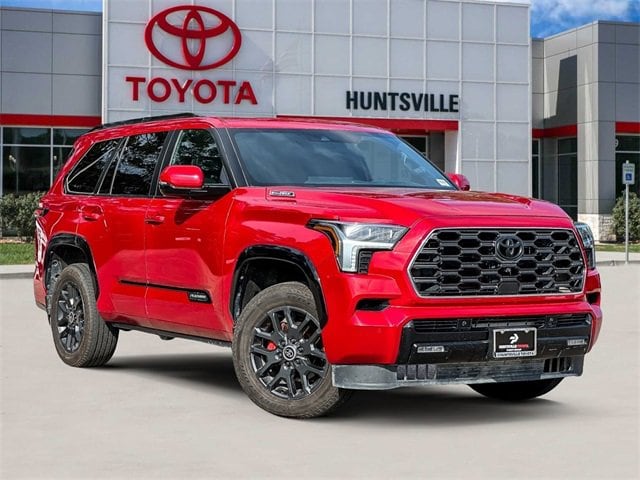 2024 Toyota Sequoia Platinum's photo