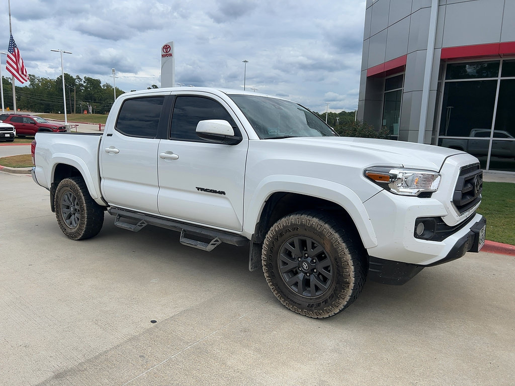 Pre-Owned 2023 Toyota Tacoma