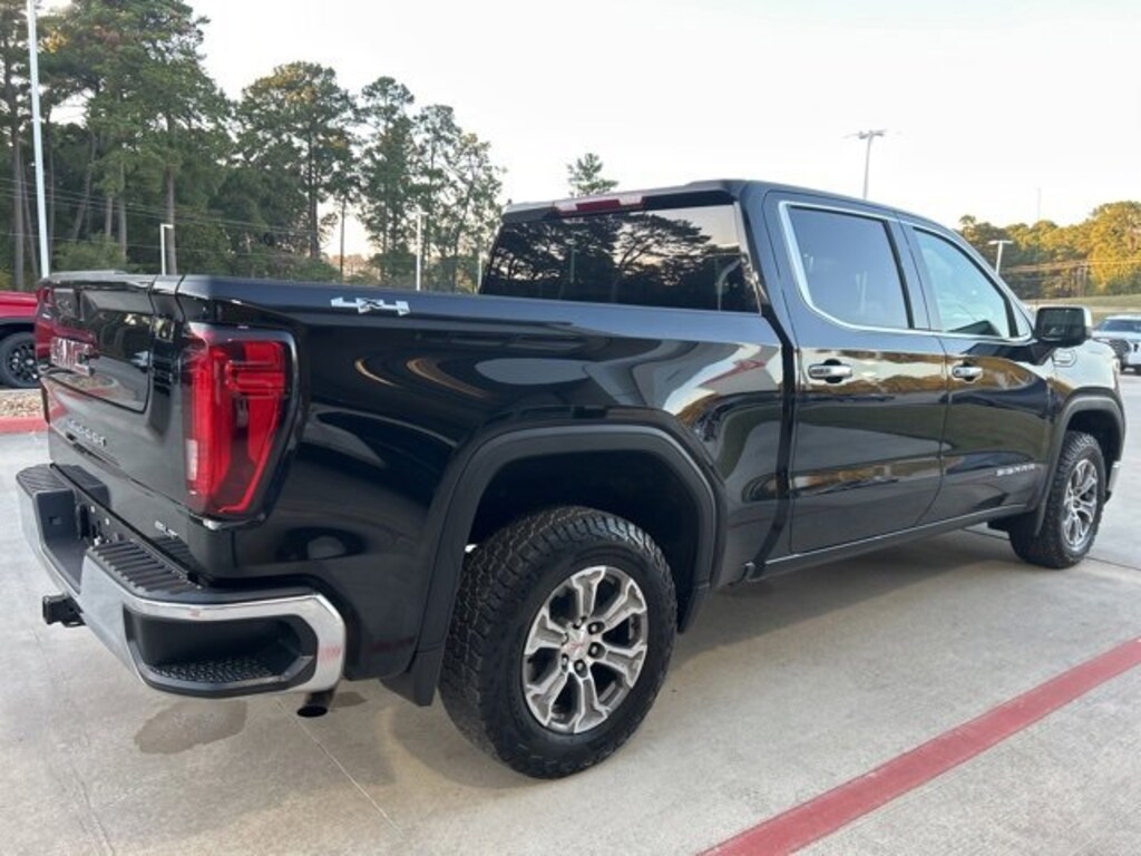 Used 2025 GMC Sierra 1500 SLT Truck Crew Cab