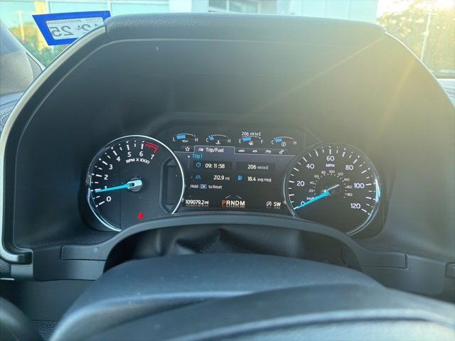 2021 Ford Expedition Limited photo 4