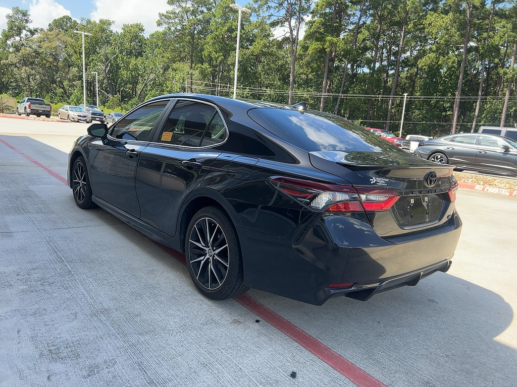 Used 2024 Toyota Camry SE Sedan