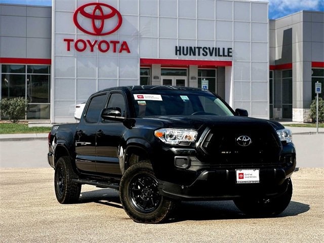 2023 Toyota Tacoma SR's photo