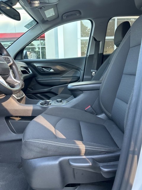 2024 Gmc Terrain SLE photo 4