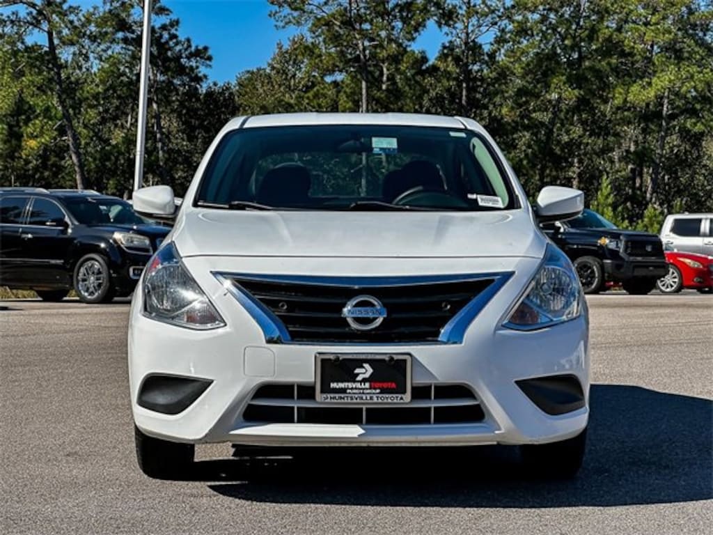 Used 2019 Nissan Versa 1.6 SV Sedan