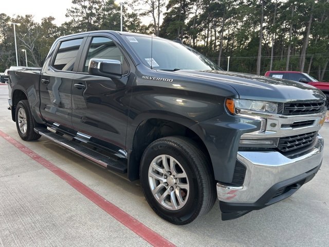2021 Chevrolet Silverado 1500 LT photo 2