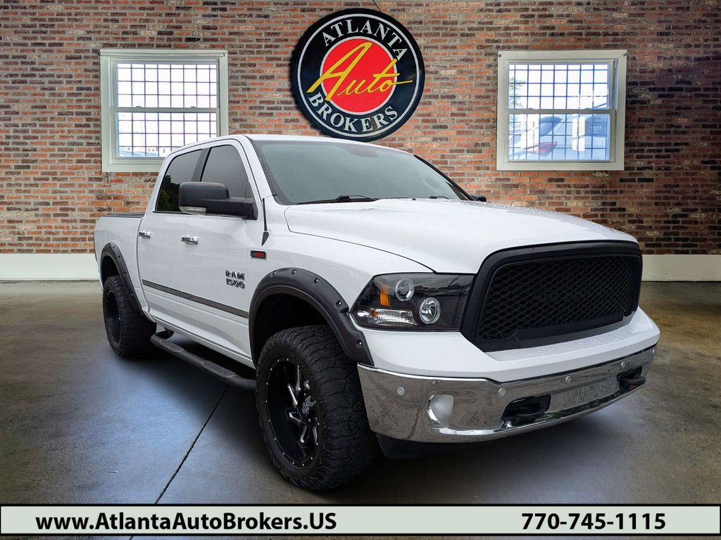 2016 RAM 1500 Big Horn 4x4 Crew Cab 5'7's photo