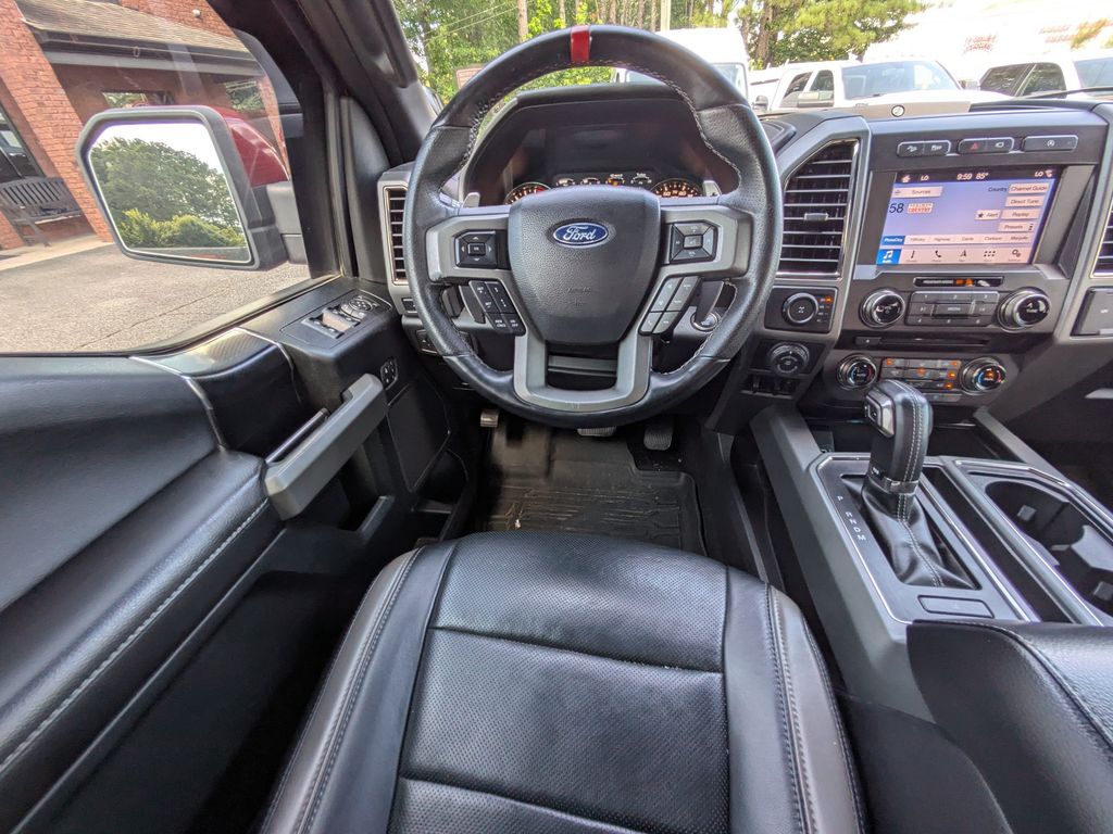 2018 Ford F-150 Raptor - Photo 15