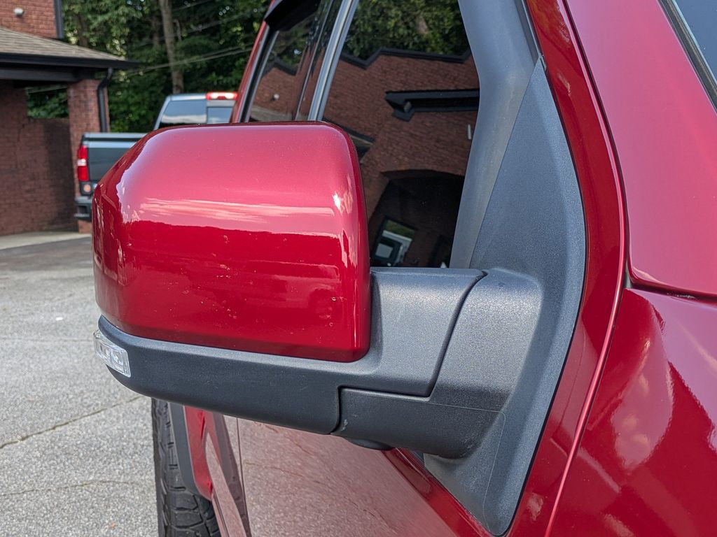 2018 Ford F-150 Raptor - Photo 11