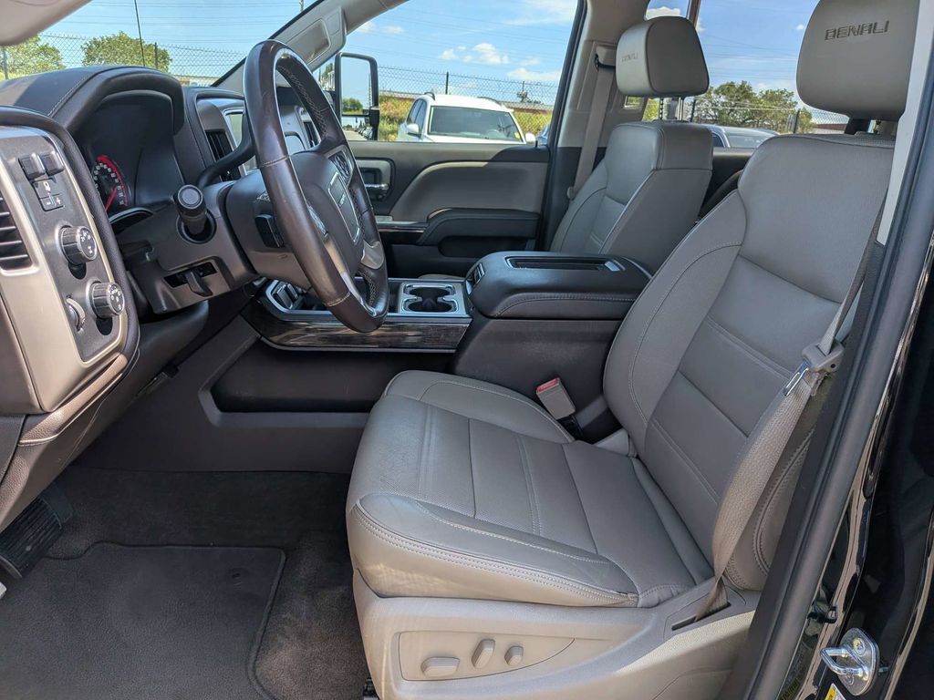 2016 GMC Sierra 2500 Denali HD Denali - Photo 19