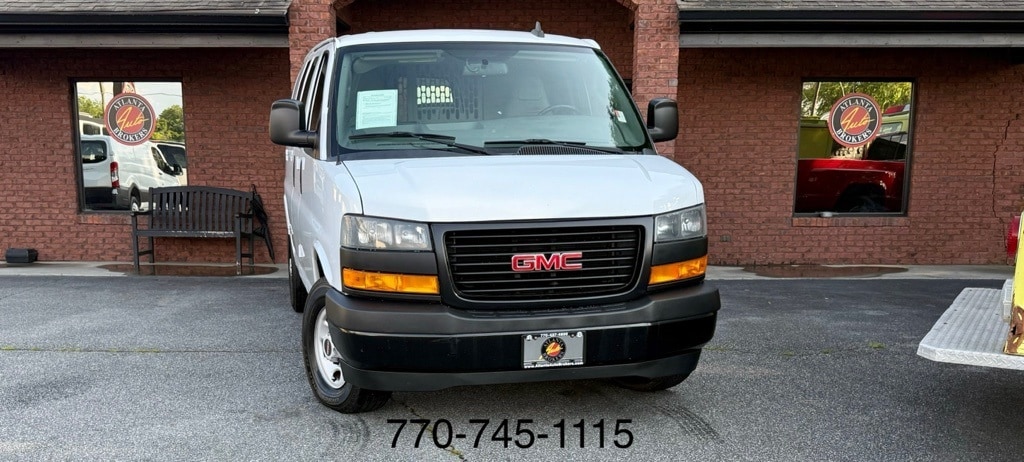 2018 GMC Savana Cargo