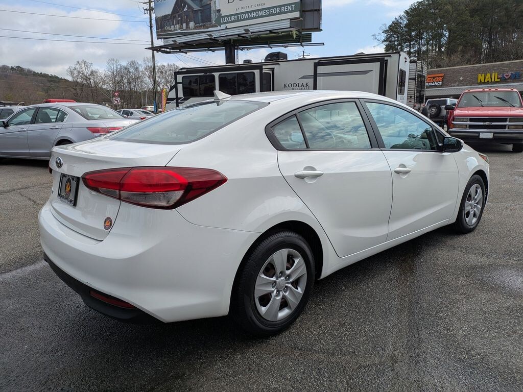 Used 2017 Kia Forte LX Sedan