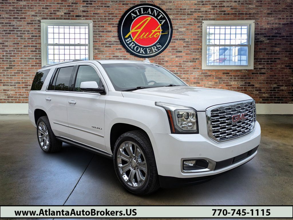 2018 GMC Yukon 4WD Denali's photo