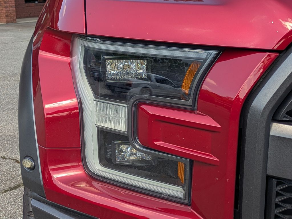 2018 Ford F-150 Raptor - Photo 10