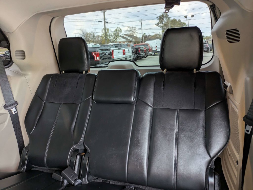 2013 Chrysler Town & Country Limited - Photo 14