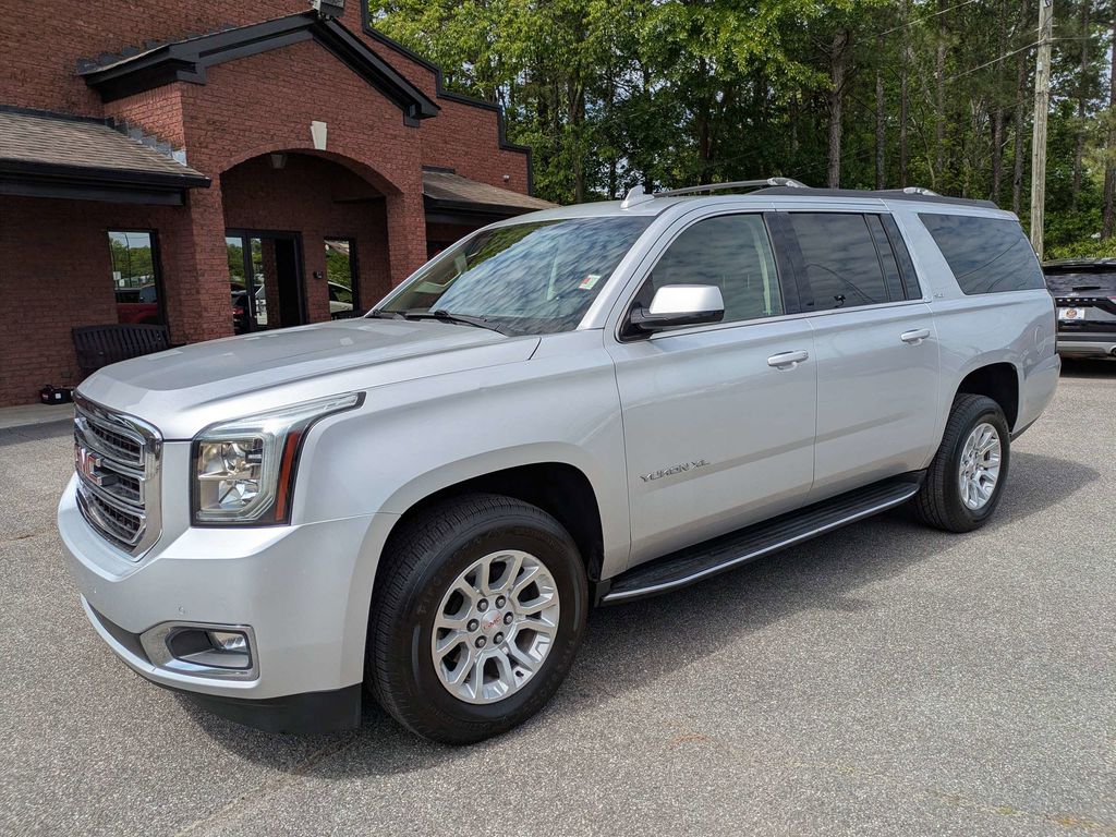 2019 GMC Yukon XL SLT - Photo 8