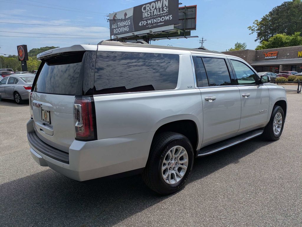 2019 GMC Yukon XL SLT - Photo 4