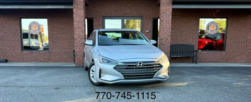 Used 2019 Hyundai Elantra SE Sedan