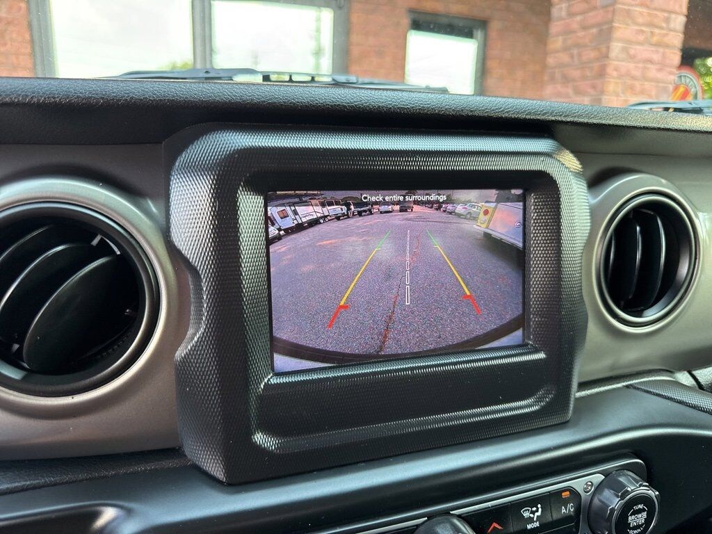 Used 2018 Jeep Wrangler Unlimited Sport 4x4 SUV