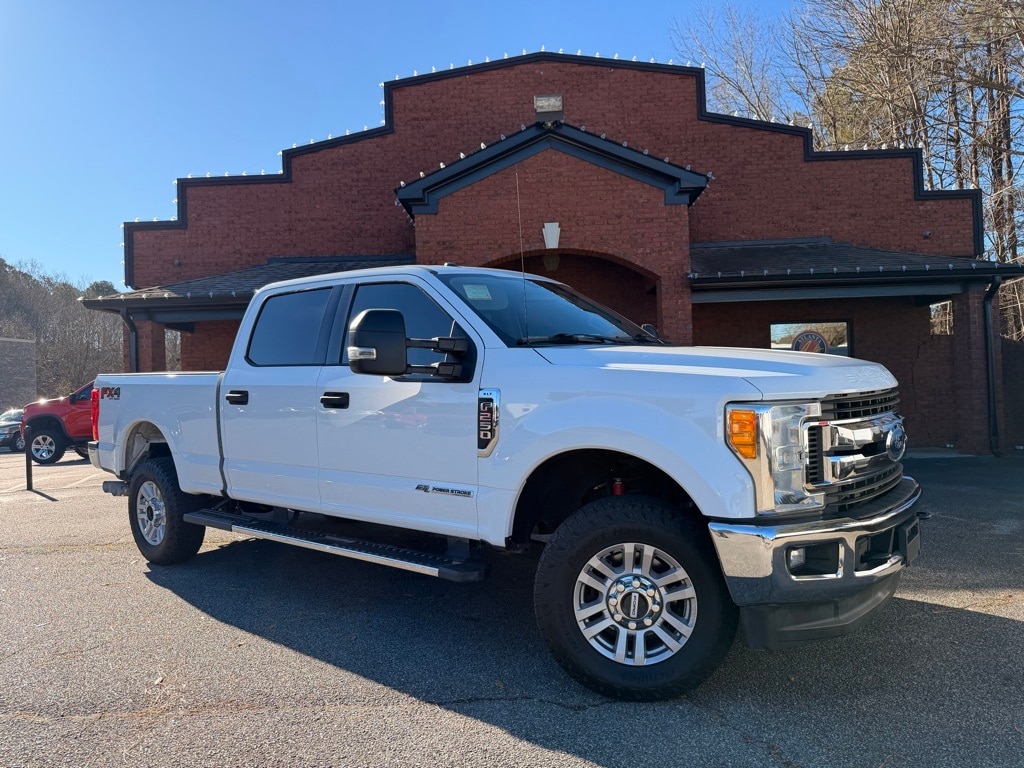 2017 Ford F-250 Super Duty XLT's photo