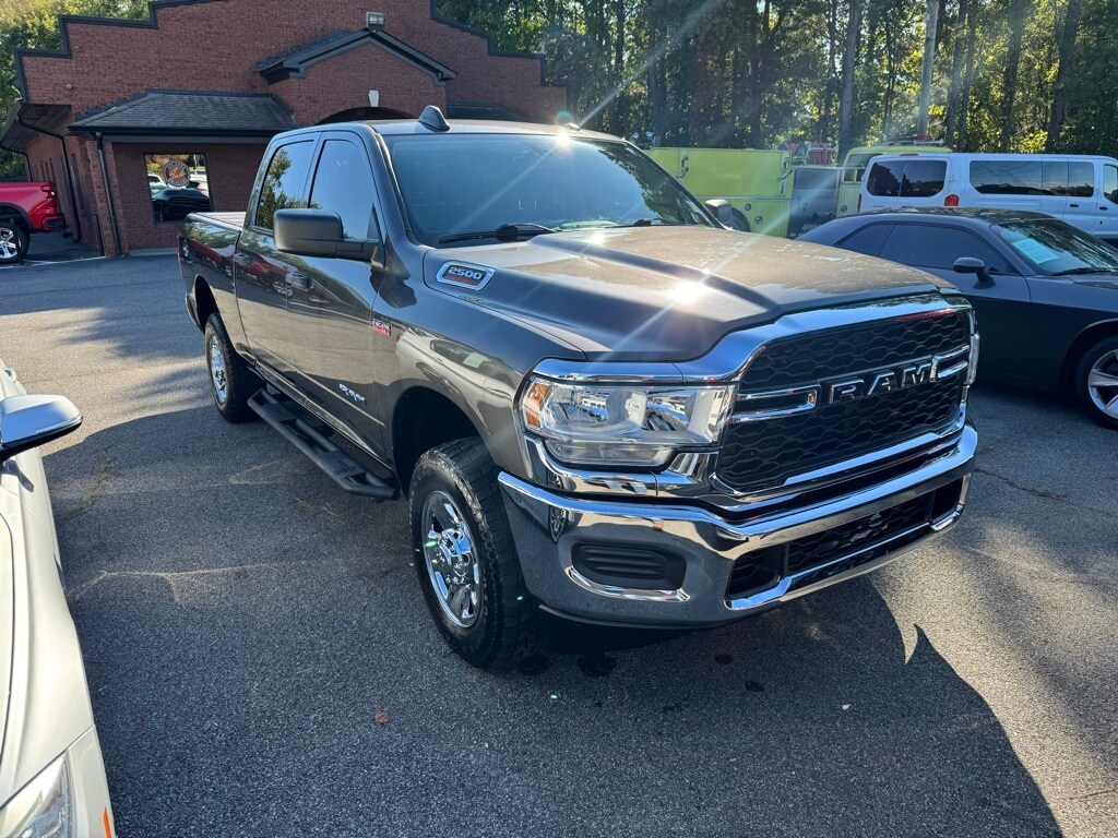 2020 Ram 2500 Tradesman photo 2