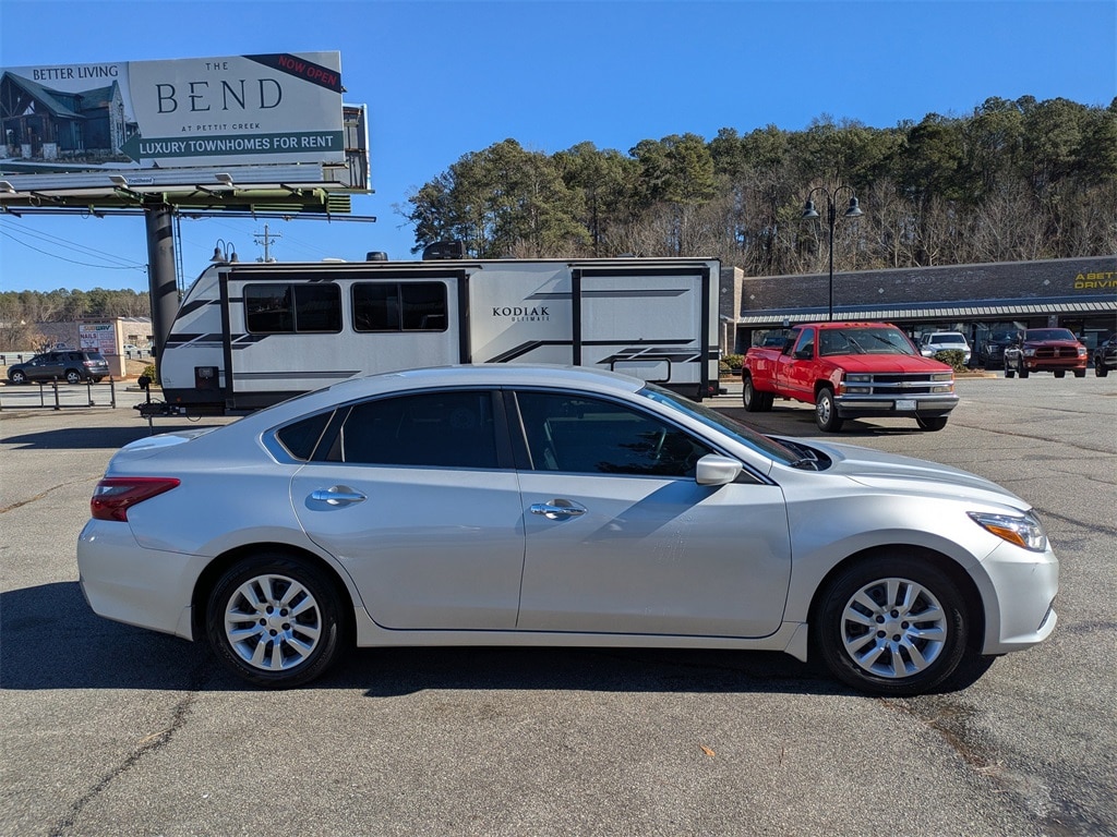Used 2018 Nissan Altima 2.5 S Sedan