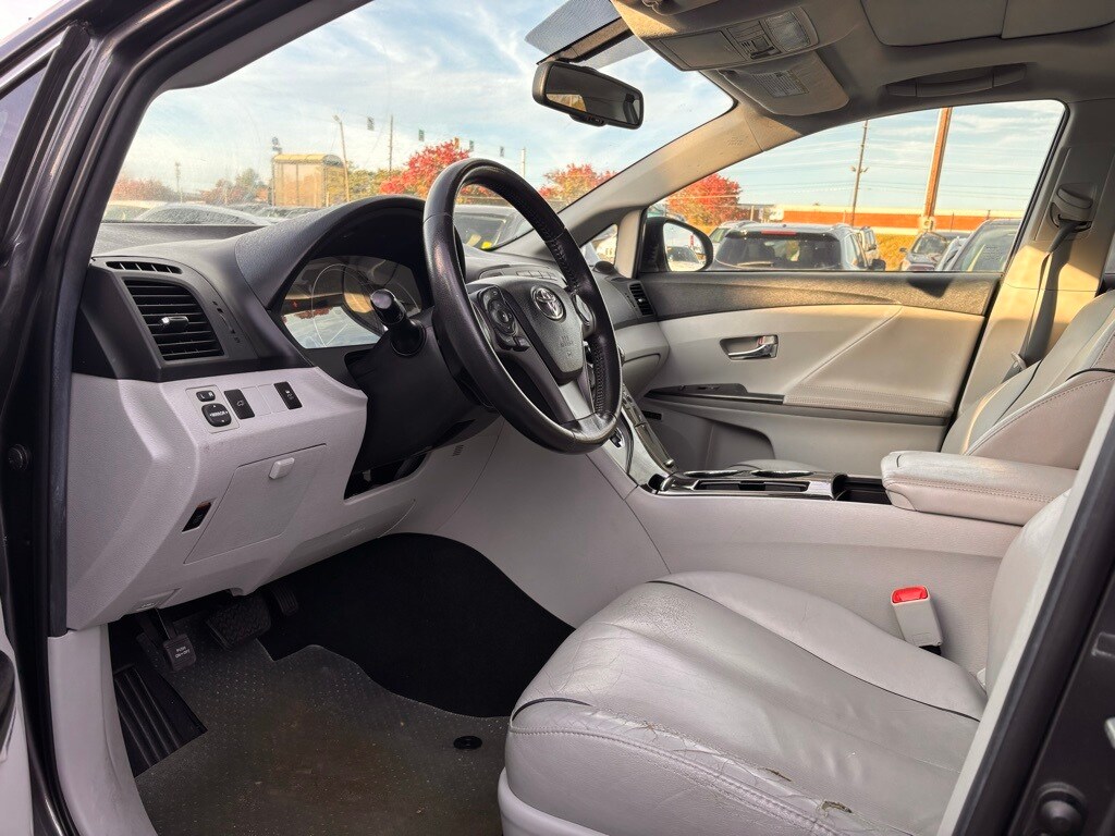 Used 2013 Toyota Venza XLE Crossover