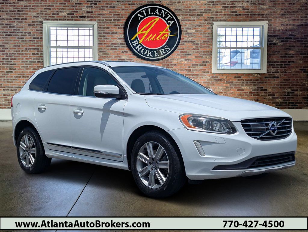 2016 Volvo XC60 T6 FWD Auto Platinum's photo