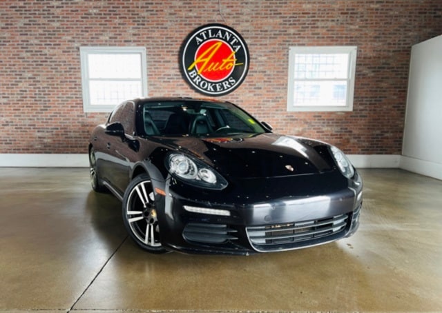 2015 Porsche Panamera Base's photo