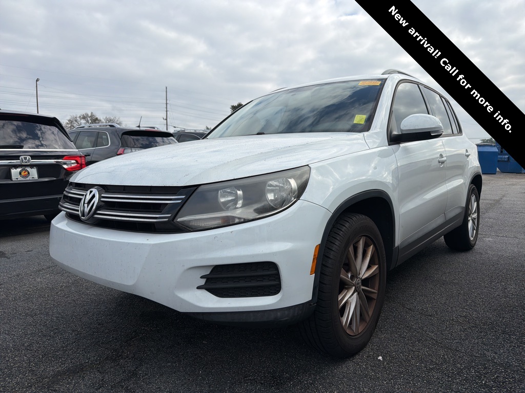 2017 Volkswagen Tiguan Limited Base's photo