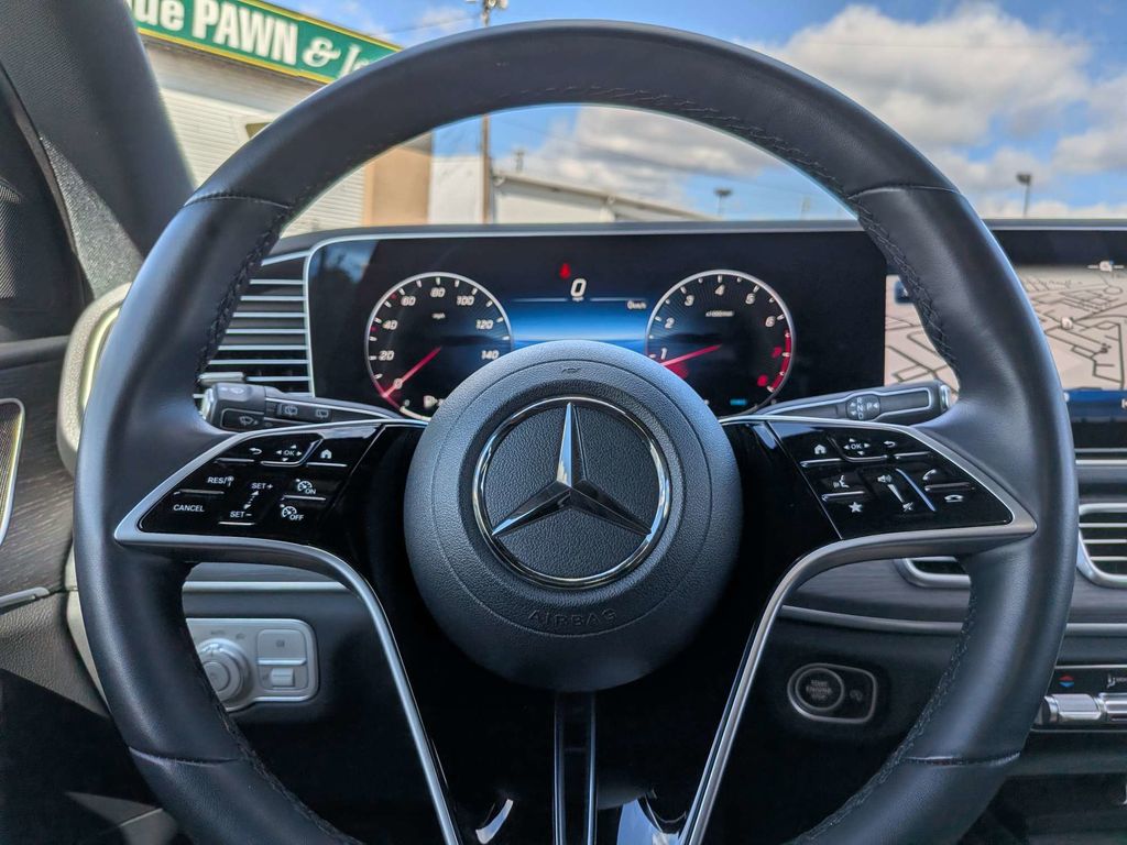 2025 Mercedes-Benz GLE GLE350 - Photo 29