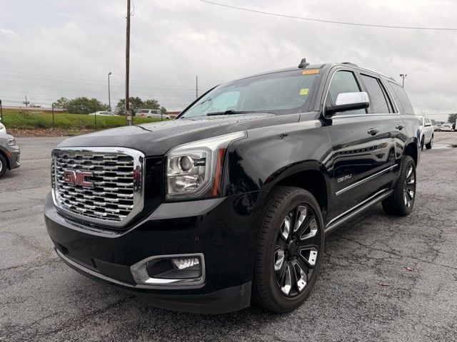 2018 GMC Yukon 4WD Denali's photo