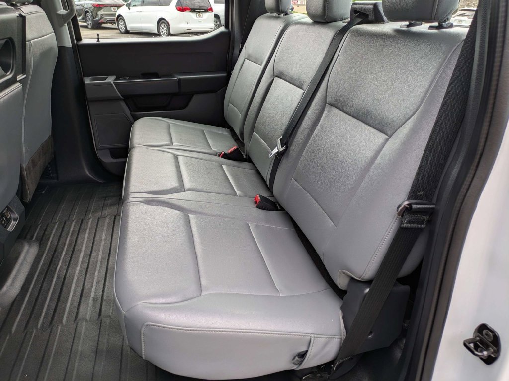 2022 Ford F-150 XL - Photo 13